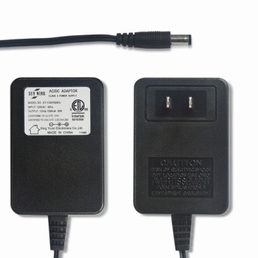 The function and characteristics of the power adapter